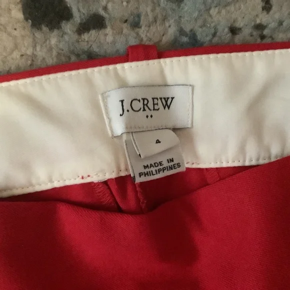 J Crew Winnie red scalloped capri pants, size 4 - Picture 6 of 7